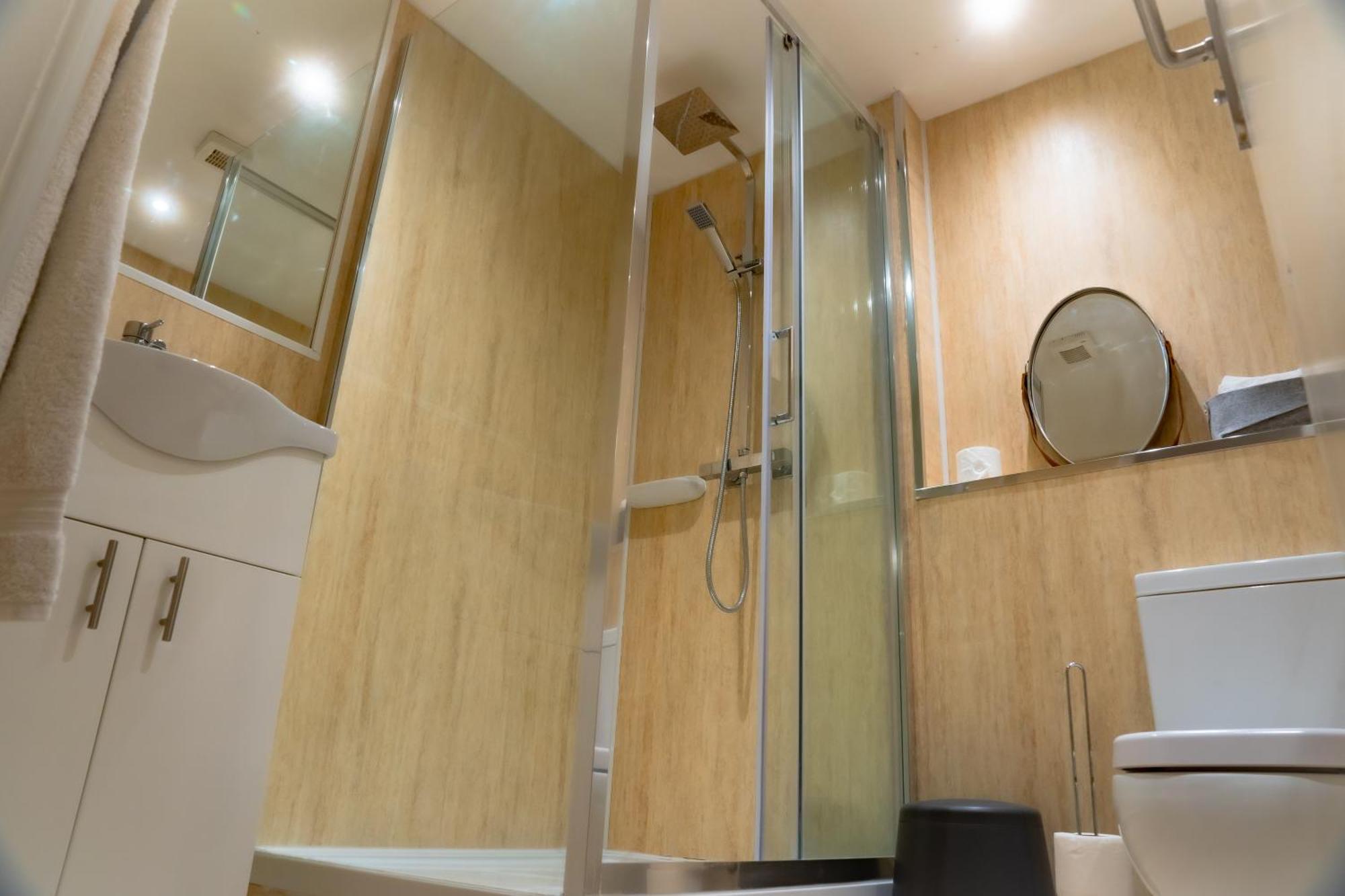 Loft Style Apartment Near O2, Abba Voyage, Excel لندن المظهر الخارجي الصورة